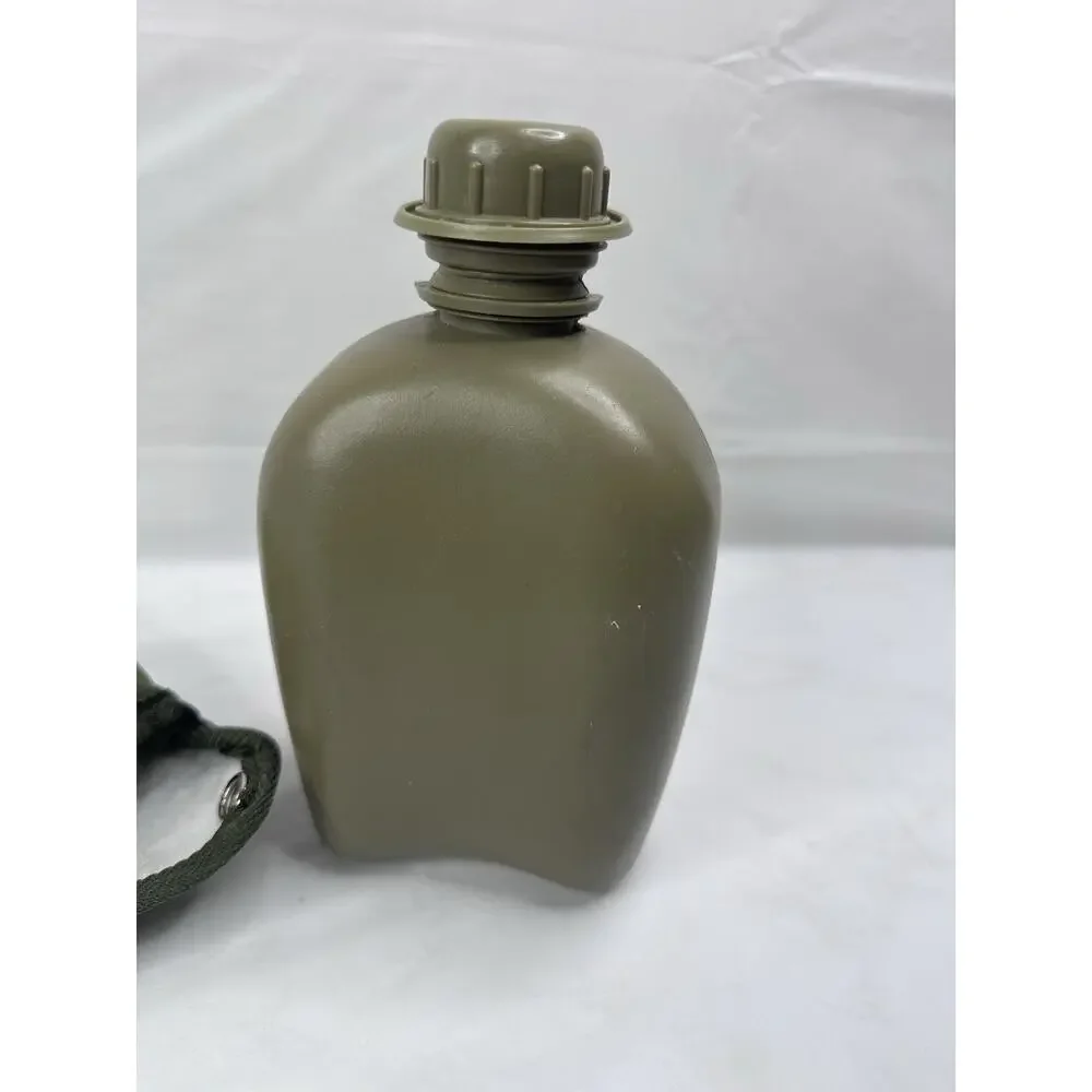 Vintage American Camper Canteen 1 Quart with Cloth Sleeve for Hiking & Camping